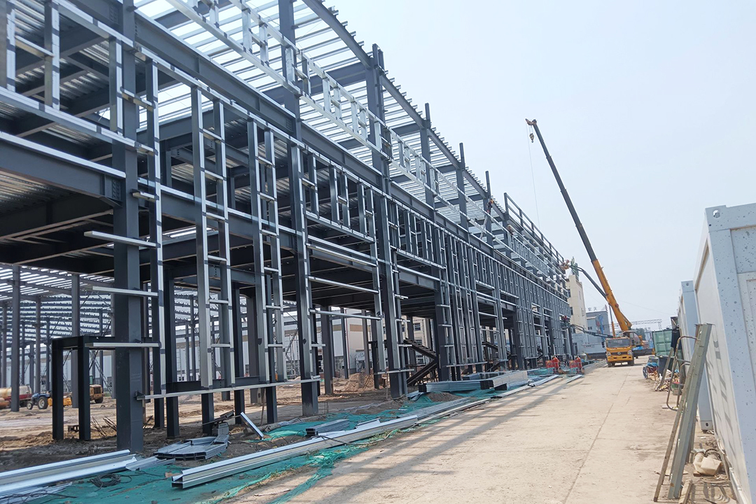 钢结构加工厂家：甘肃中兰鑫西北实力加工基地
